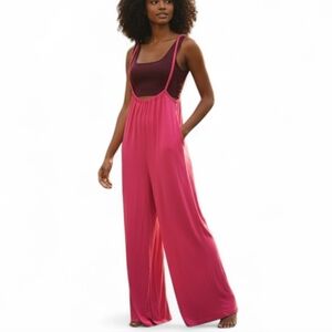 Womens Wide Leg Baggy Suspender Jumpsuit with Pockets and Adjustable Straps -NWT